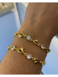 Pulsera de corazón y punto de luz