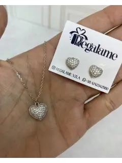 Set de collar y zarcillo - Dije de corazón con incrustaciones de circones. Serie #Co034