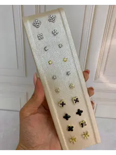 Topitos de flores - Dorado, negro y plateado. Mediano y pequeño