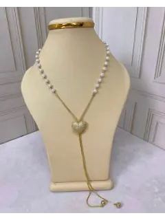 Collar de corbatín - Dije de corazón con perlas. Serie #CO017