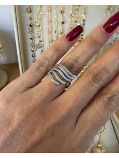 Anillo en forma abstracta con circones - Plateado