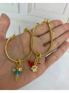Pulsera pandora - Dijes de medusa y patitas de perrito con corazón.  Al mayor