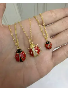 Collar con dije de coquito - Pequeño y mediano