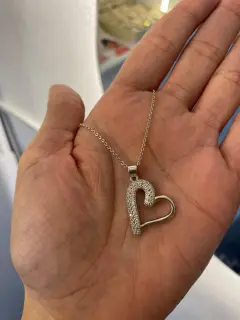 Collar con dije de corazon-  Plata