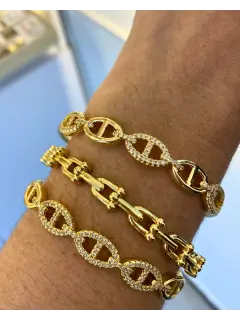 Brazaletes con circones - Estilo elegante