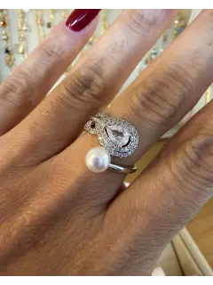 Anillo doble con perla y piedra de circone