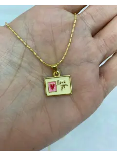 collar- Dije de placa con grabado con la palabra Love you + corazón