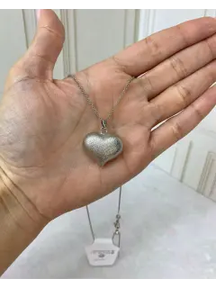 Collar - Dije de corazón mediano, rodio. Serie #CO016